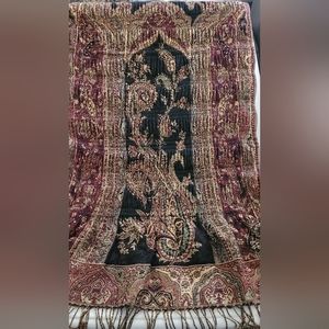 Elegant Black and Gold Paisley Scarf